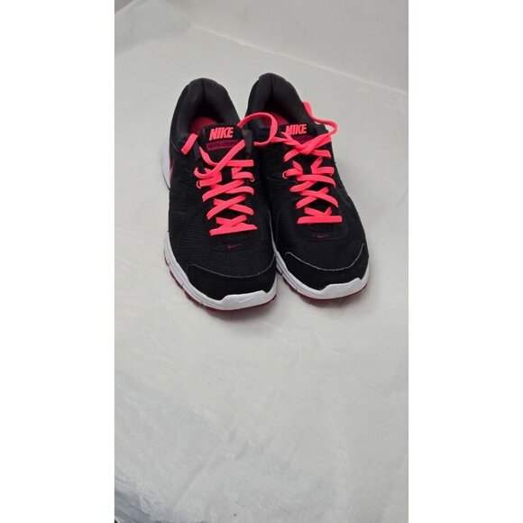 Nike Women's Black Revolution 2 Sneakers Athletic Shoes size 10 - Picture 3 of 12